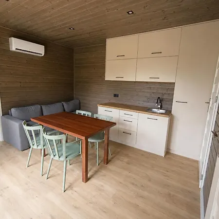 Binduga Cicha Polana Nr 1 Bezposrednio Nad Jeziorem Swietajno